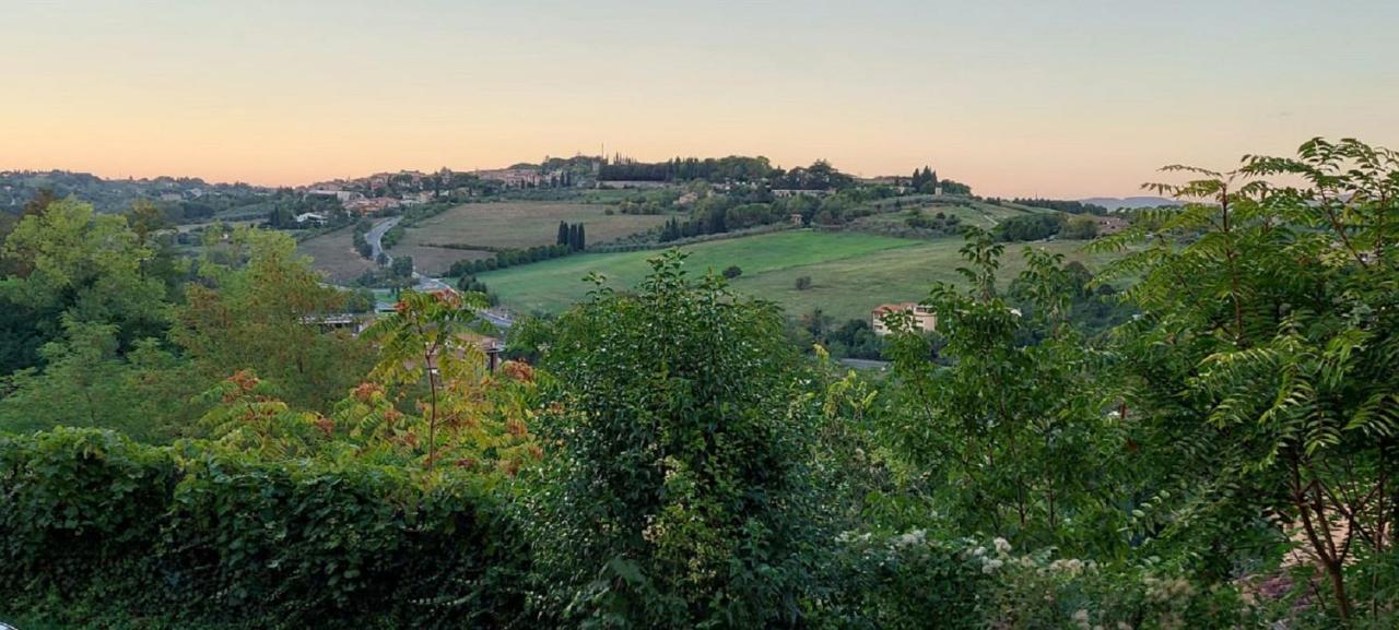 Cor Magis Kamullia - 200 Meters From The Historic Center And Close To The Train Station Siena Exterior photo