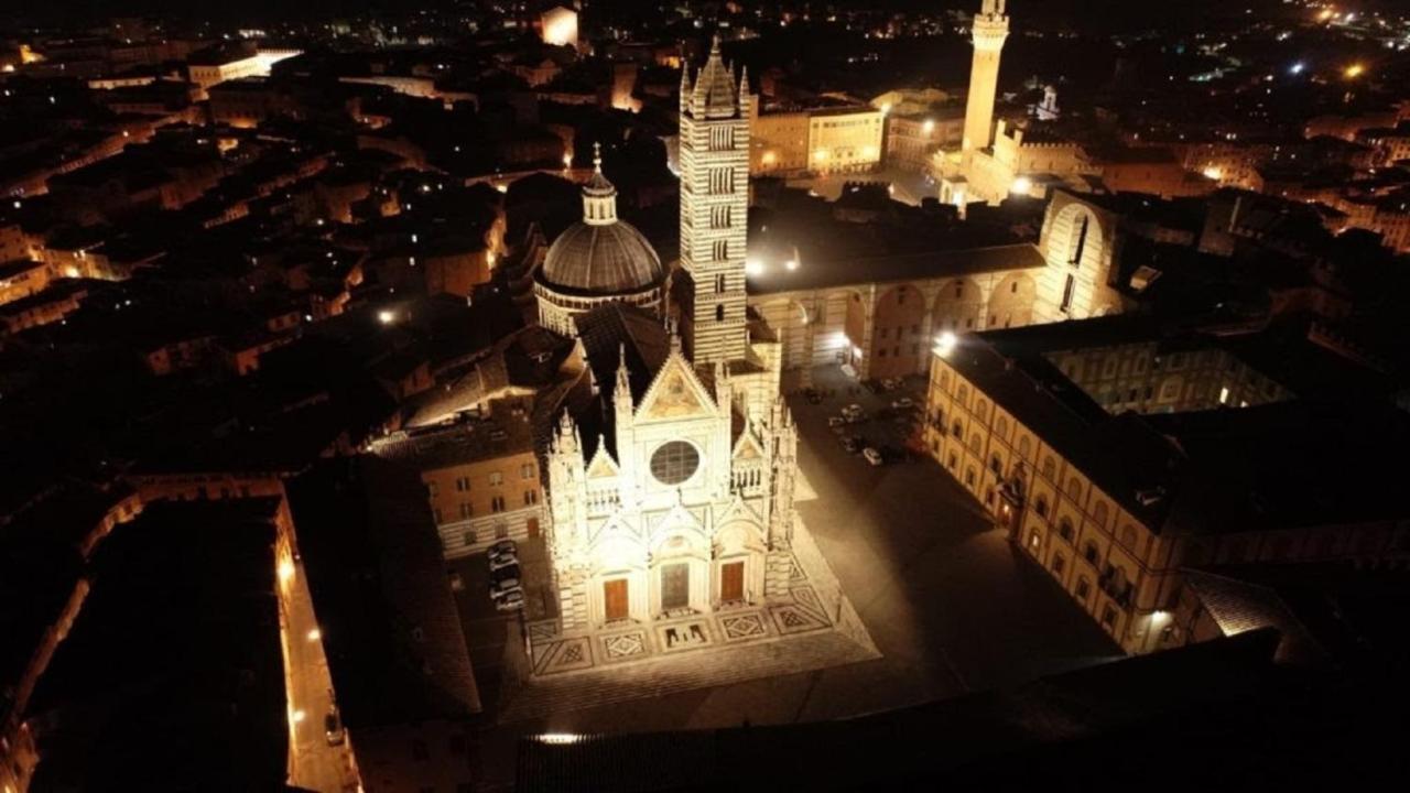 Cor Magis Kamullia - 200 Meters From The Historic Center And Close To The Train Station Siena Exterior photo